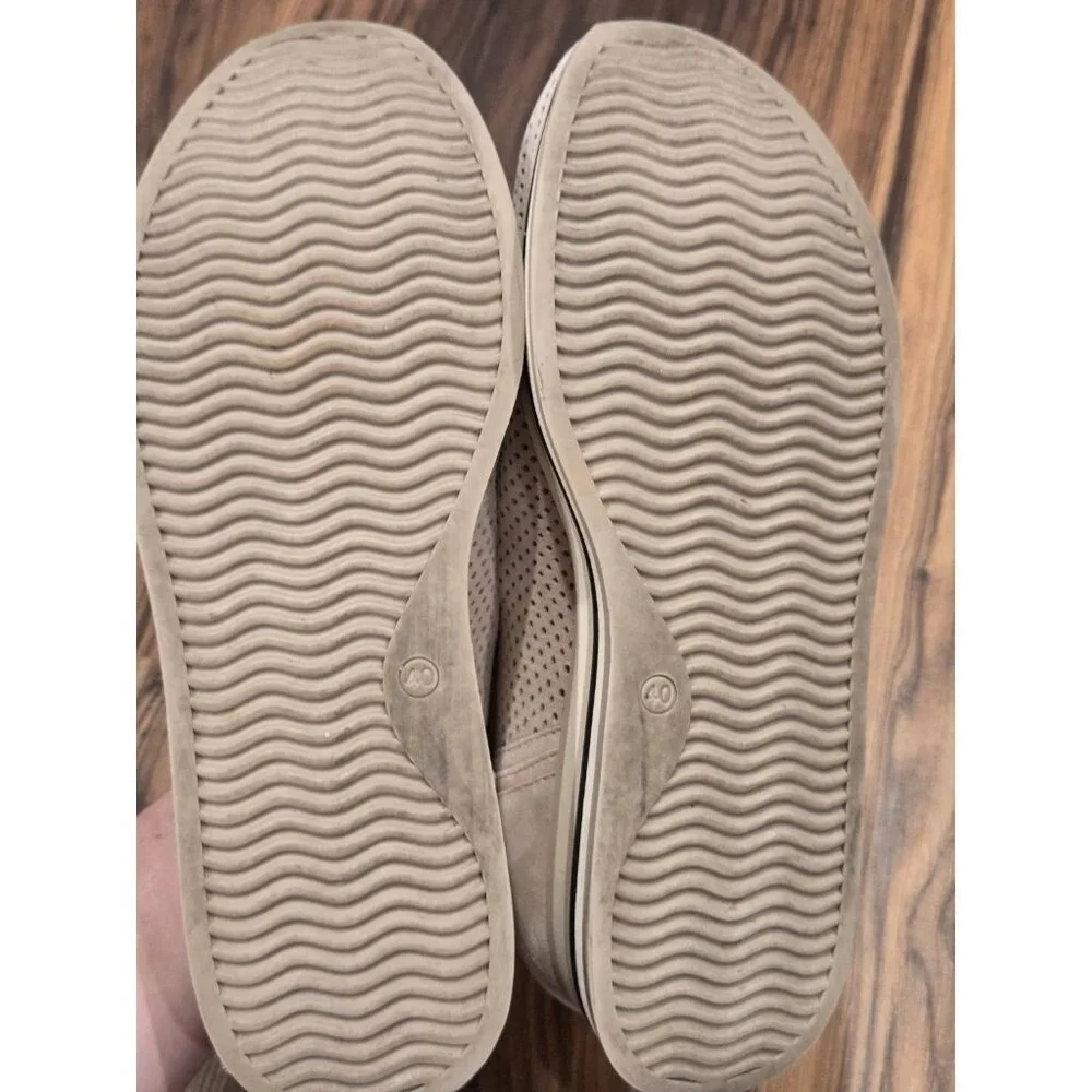 Softwaves Cassie EU 40 Suede Platform Loafers Beige Perforated Chain - Picture 11 of 14